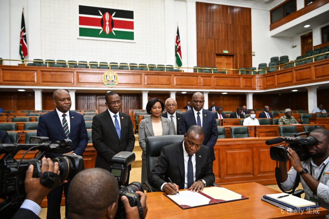 肯尼亚总统鲁托签署追加预算:追加3930亿肯先令 安全与教育成最大受益方